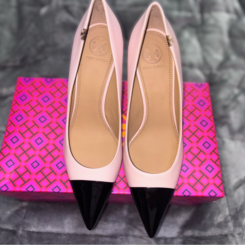 Tory Burch-Penelope cap toe pump